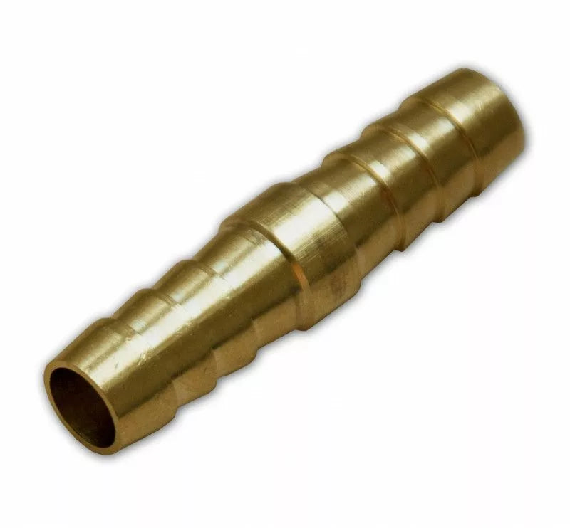 Conector de țeavă cu furtun cu nervuri